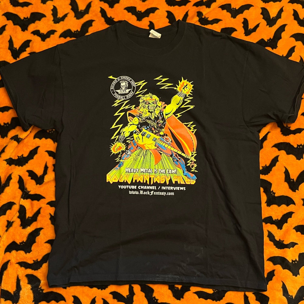 Rock Fantasy Record Store T-Shirt, XL
